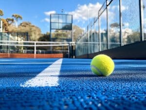 Tournoi Padel Premier fin juin 2025 à la patinoire Mériadeck à 2 pas des Séraphines